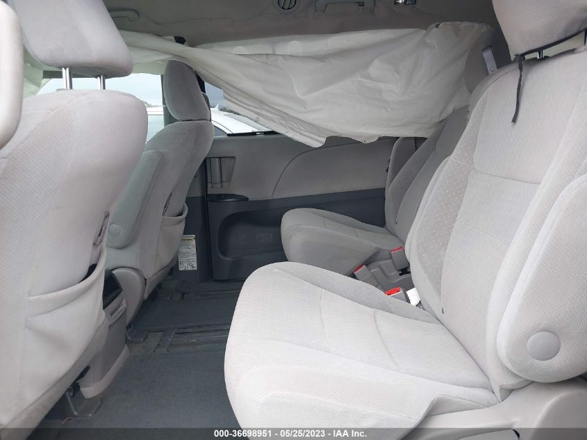 2015 TOYOTA SIENNA LE - 5TDKK3DC4FS640680