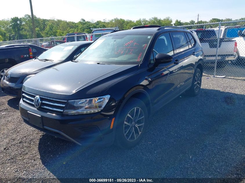 3VV1B7AXXMM025964 Volkswagen Tiguan S 2