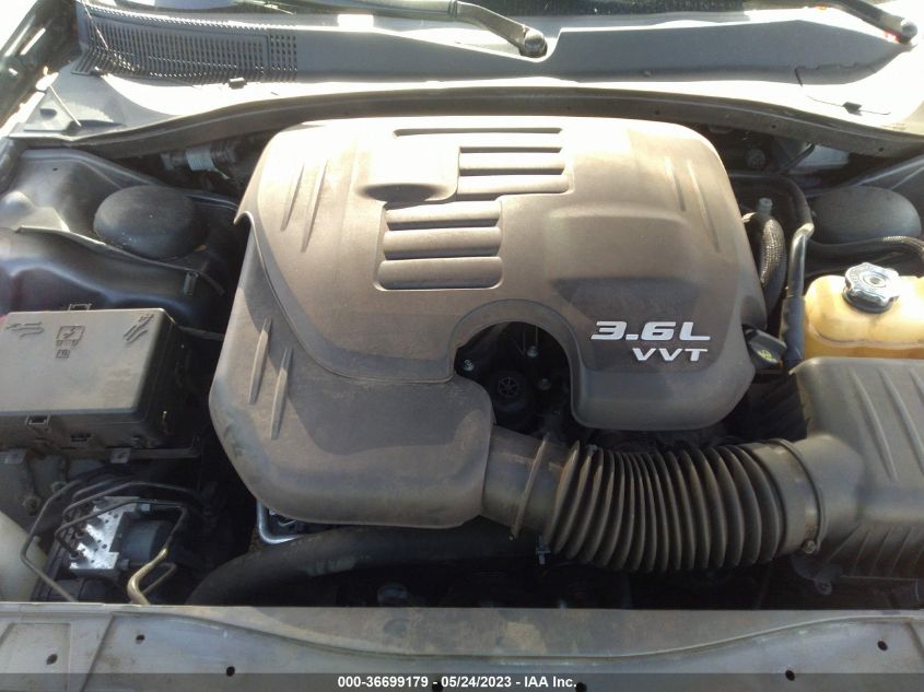 2019 CHRYSLER 300 LIMITED - 2C3CCAEG1KH536653