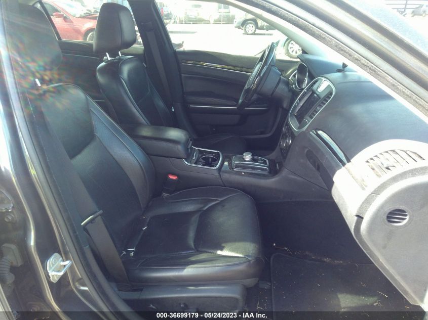 2019 CHRYSLER 300 LIMITED - 2C3CCAEG1KH536653