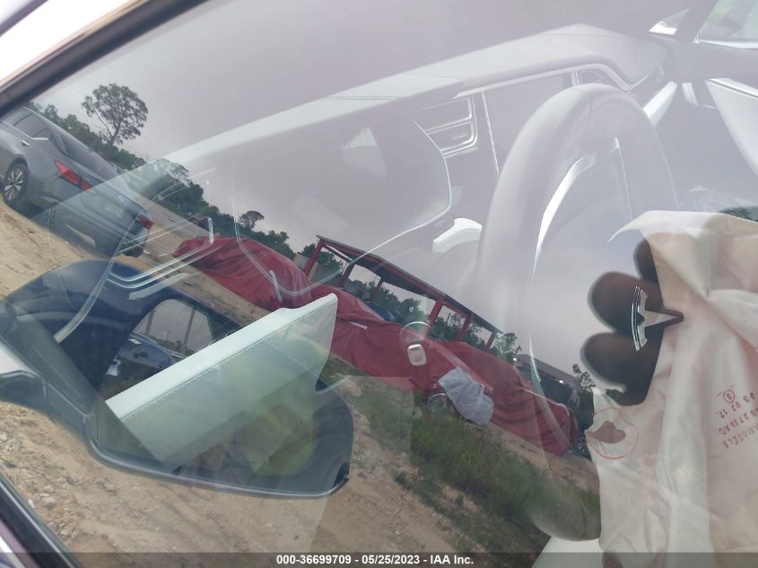 2017 TESLA MODEL S 60/75 - 5YJSA1E14HF189973