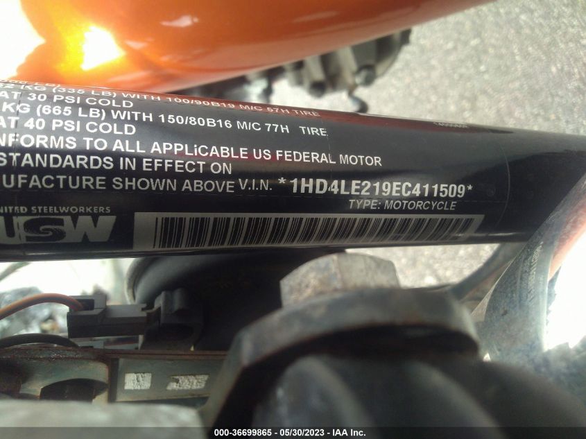 2014 HARLEY-DAVIDSON XL883 IRON 883 - 1HD4LE219EC411509