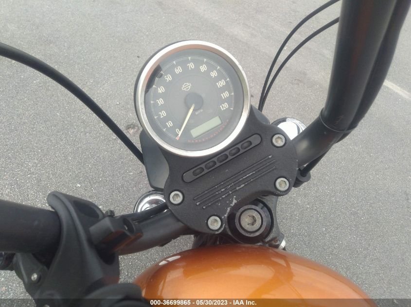 2014 HARLEY-DAVIDSON XL883 IRON 883 - 1HD4LE219EC411509