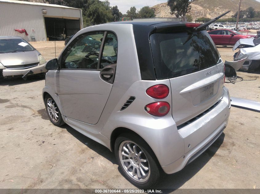 2013 SMART FORTWO PURE/PASSION WMEEJ3BA9DK620836