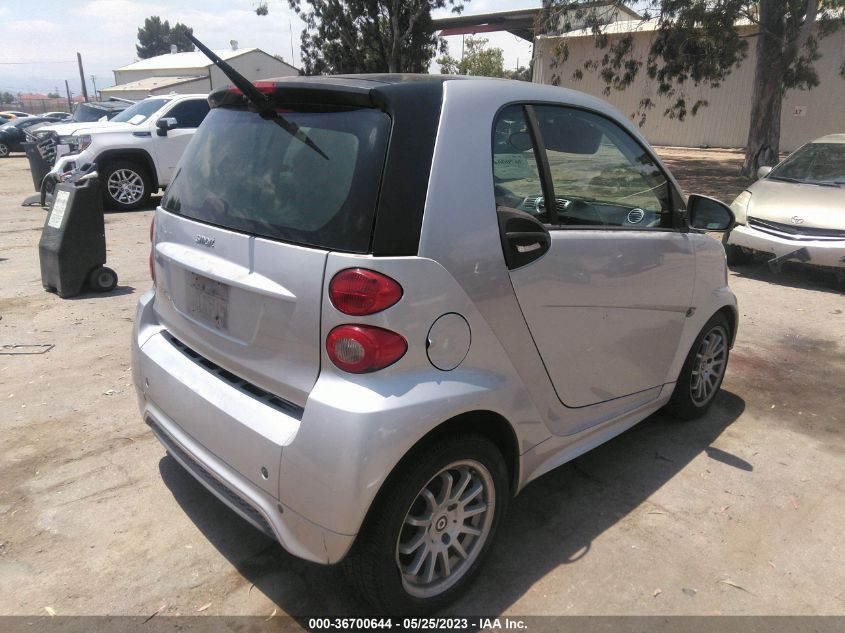 2013 SMART FORTWO PURE/PASSION WMEEJ3BA9DK620836