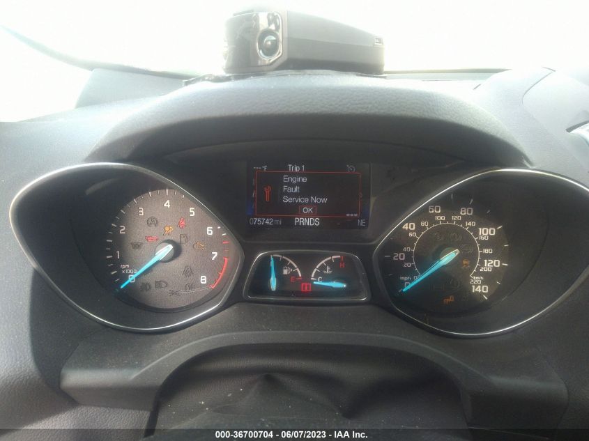 2017 FORD ESCAPE TITANIUM - 1FMCU9J96HUE26262