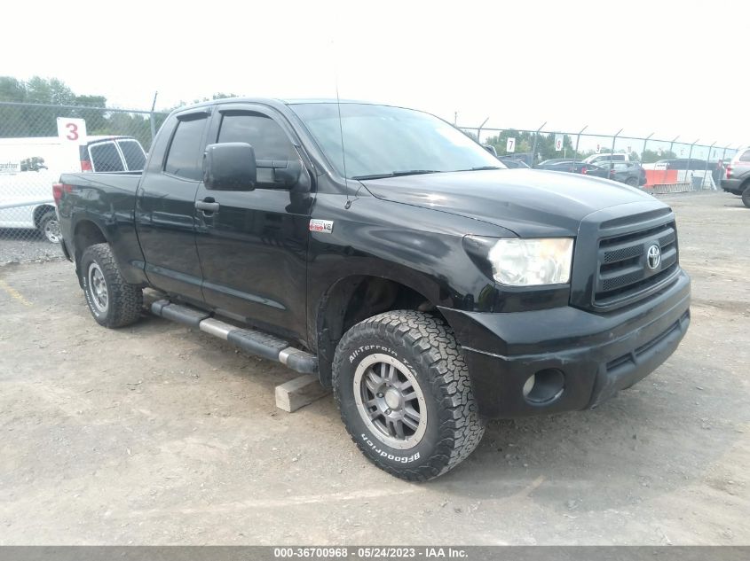 2013 TOYOTA TUNDRA 4WD TRUCK - 5TFUY5F18DX300258