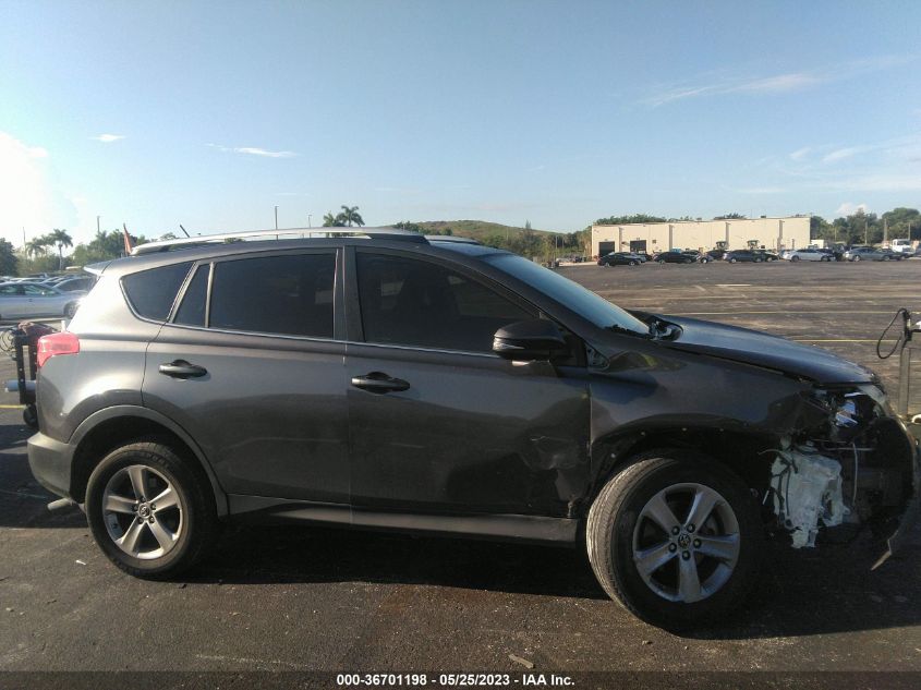 2015 TOYOTA RAV4 XLE - JTMWFREV2FJ049267