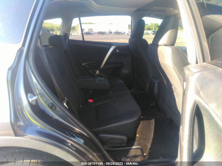 2015 TOYOTA RAV4 XLE - JTMWFREV2FJ049267