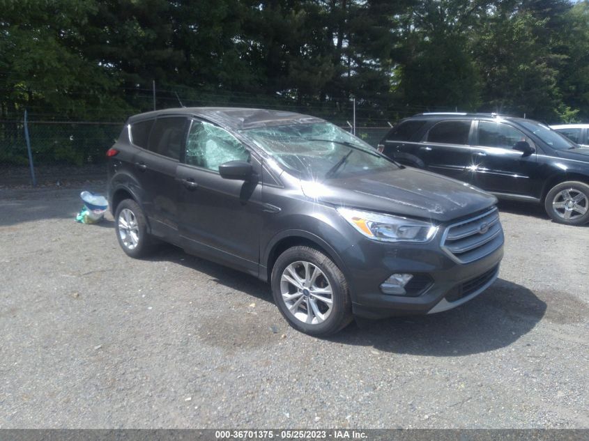 2019 FORD ESCAPE SE - 1FMCU9GD7KUA31722