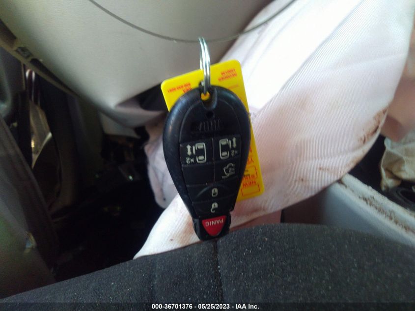 2013 DODGE GRAND CARAVAN SXT - 2C4RDGCG9DR612965