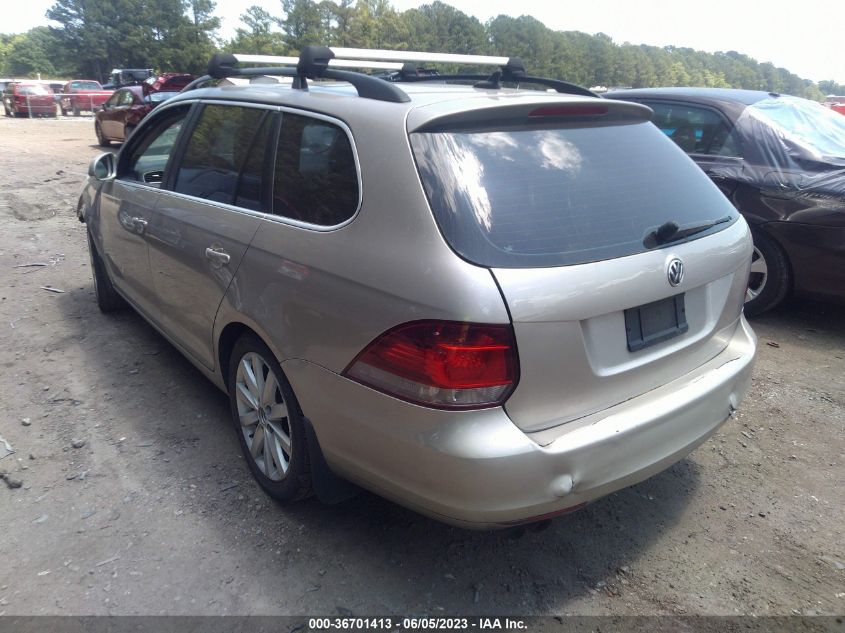 2013 VOLKSWAGEN JETTA SPORTWAGEN SE W/SUNROOF - 3VWPP7AJ7DM629779