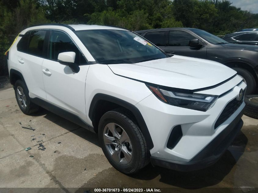 2022 TOYOTA RAV4 XLE - 2T3W1RFV0NW206226