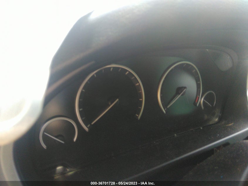 VIN 5UXKR2C54J0X09757 2018 BMW X5 SDRIVE35I