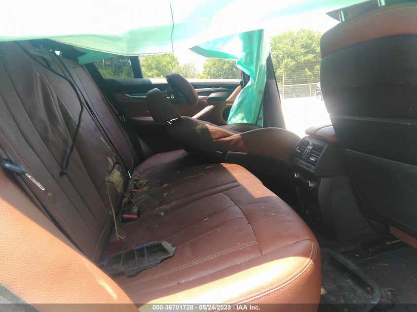 VIN 5UXKR2C54J0X09757 2018 BMW X5 SDRIVE35I