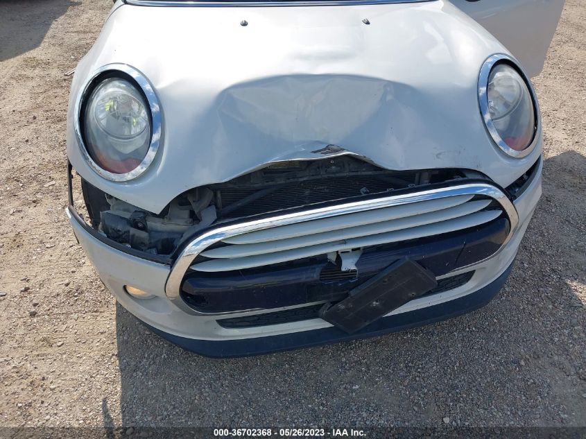 2015 MINI COOPER HARDTOP 4 DOOR WMWXS5C51FT837468