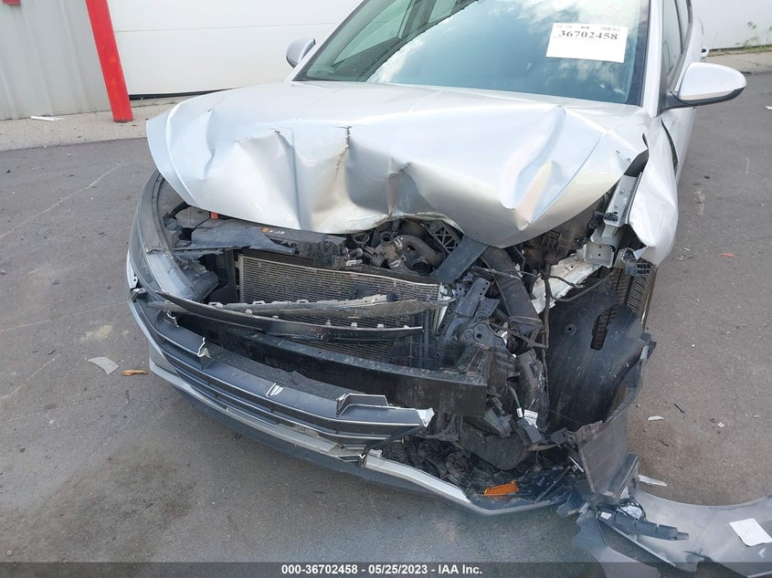 VIN 5NPD84LF4LH521909 2020 HYUNDAI ELANTRA SEL