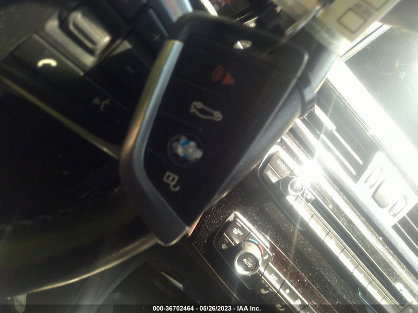 2017 BMW X1 XDRIVE28I - WBXHT3C31H5F82874