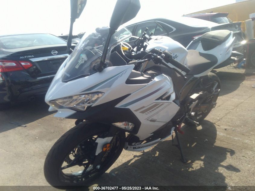 2023 KAWASAKI EX400 JKAEXKH12PDAP1193