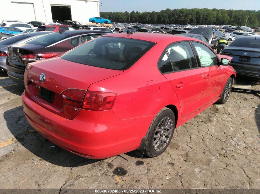 2014 VOLKSWAGEN JETTA SEDAN SE - 3VWD17AJ6EM371244