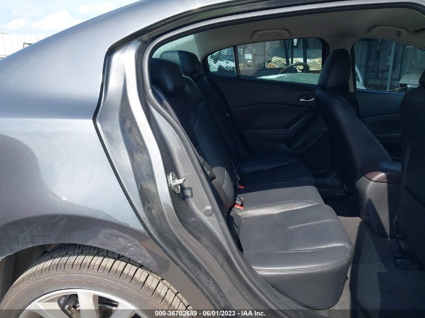 2017 MAZDA MAZDA3 4-DOOR TOURING - JM1BN1V70H1102491