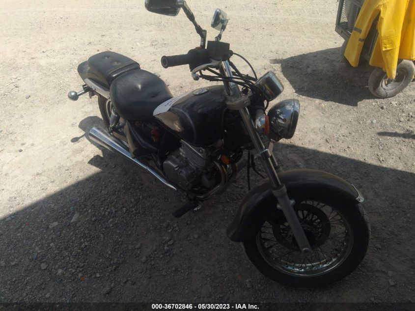 2002 SUZUKI GZ250 - VTTNJ48A922100769