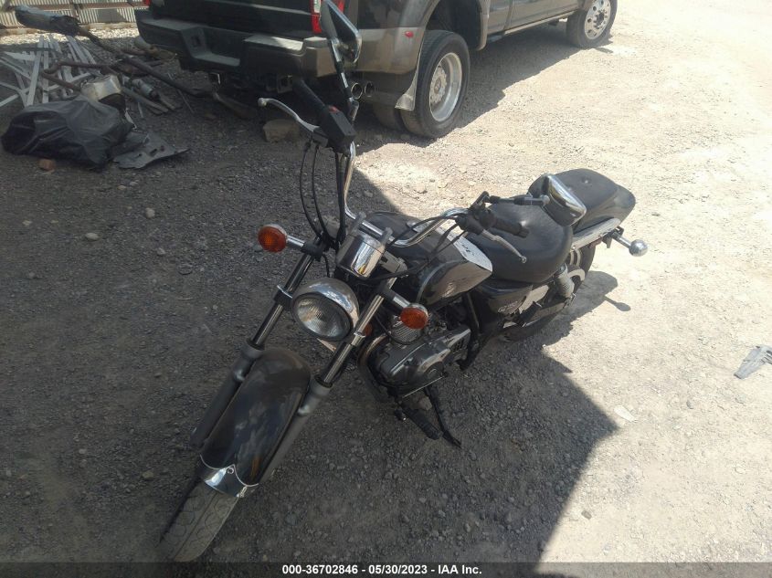 2002 SUZUKI GZ250 VTTNJ48A922100769