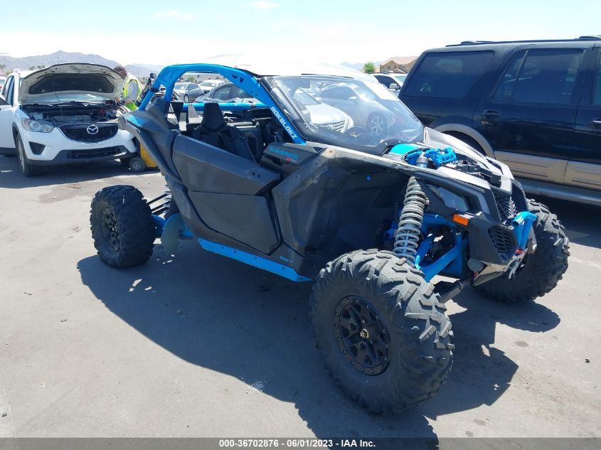 2019 CAN-AM MAVERICK X3 X RC TURBO R - 3JBVVAW49KK000682