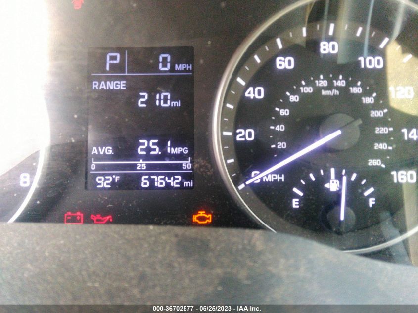 2017 HYUNDAI ELANTRA SE - 5NPD74LF0HH156462