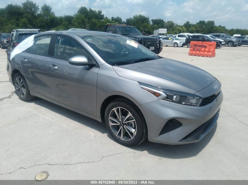 2023 KIA FORTE LXS - 3KPF24AD8PE557219