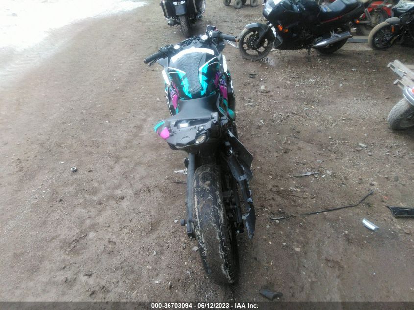 2017 YAMAHA YZFR3 A MH3RH15Y2HK001737