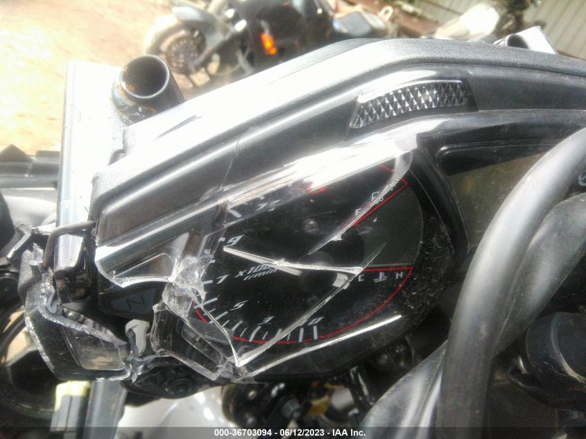 2017 YAMAHA YZFR3 A MH3RH15Y2HK001737
