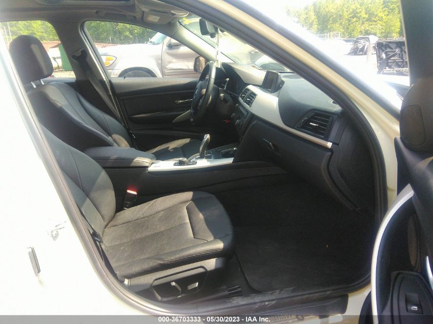 2014 BMW 3 SERIES 320I XDRIVE - WBA3C3G58ENR25298