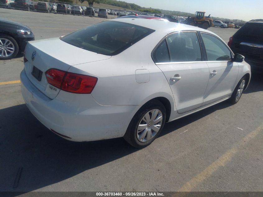 2013 VOLKSWAGEN JETTA SEDAN SE - 3VWDP7AJ1DM218008