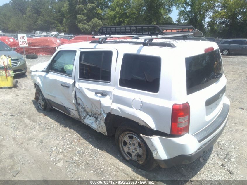 VIN 1C4NJPBB4ED813173 2014 JEEP PATRIOT no.3