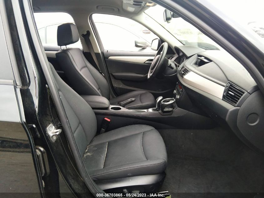 2015 BMW X1 SDRIVE28I - WBAVM1C52FV319027