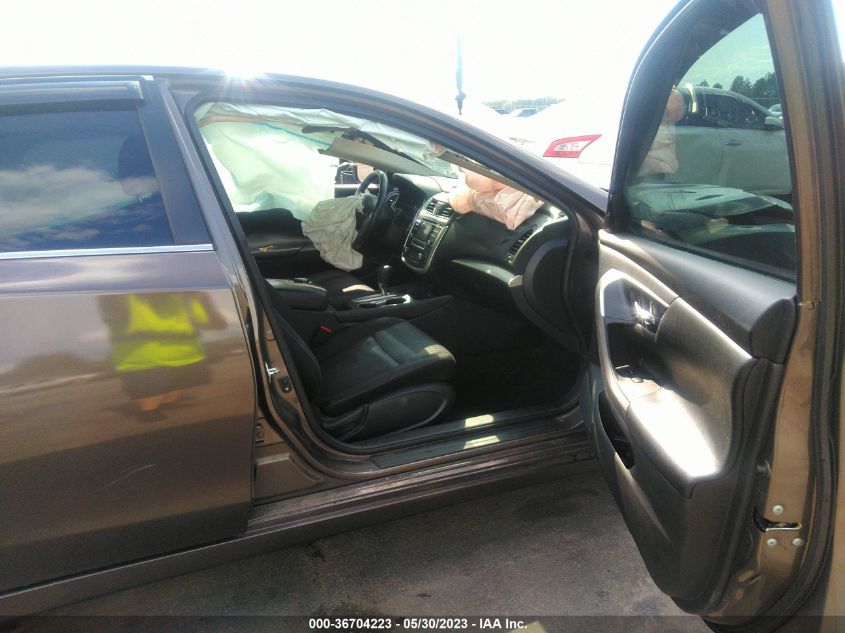 2017 NISSAN ALTIMA 2.5 - 1N4AL3AP8HC119939