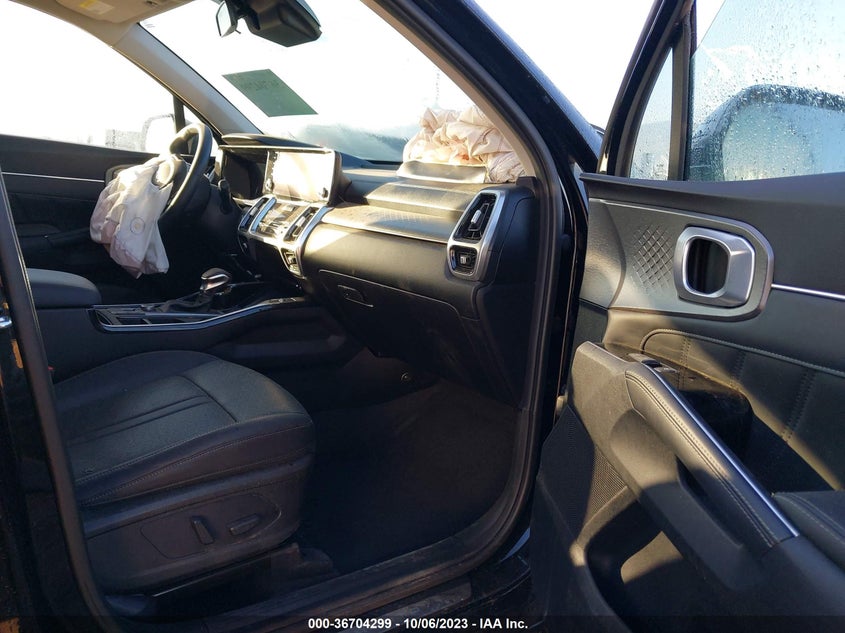 VIN 5XYRKDLF9NG127209 2022 KIA SORENTO SX