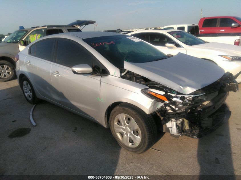 2017 KIA FORTE LX - 3KPFL4A76HE138214