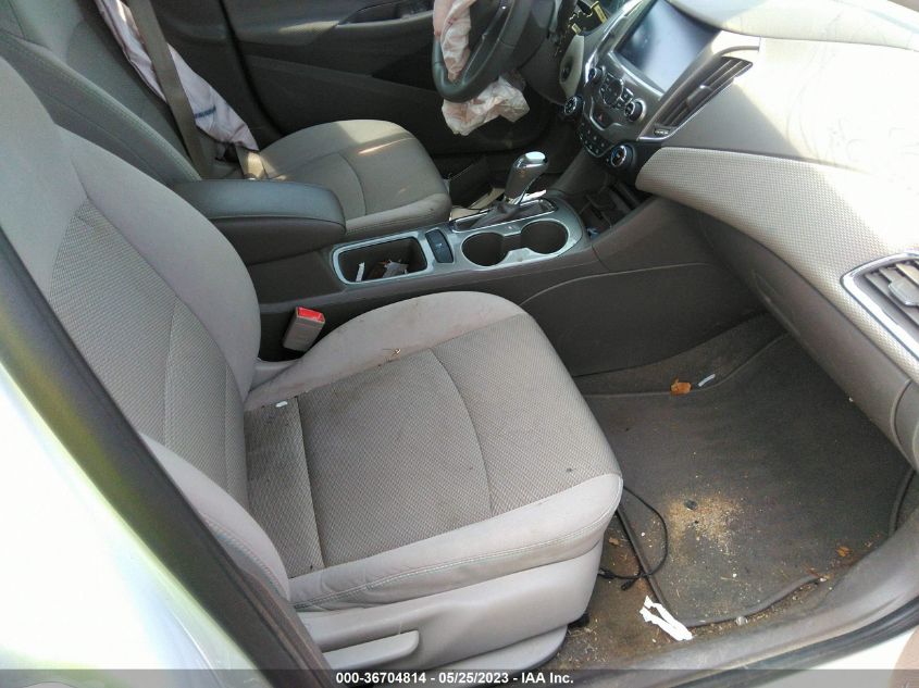 2017 CHEVROLET CRUZE LT - 1G1BE5SM6H7219788