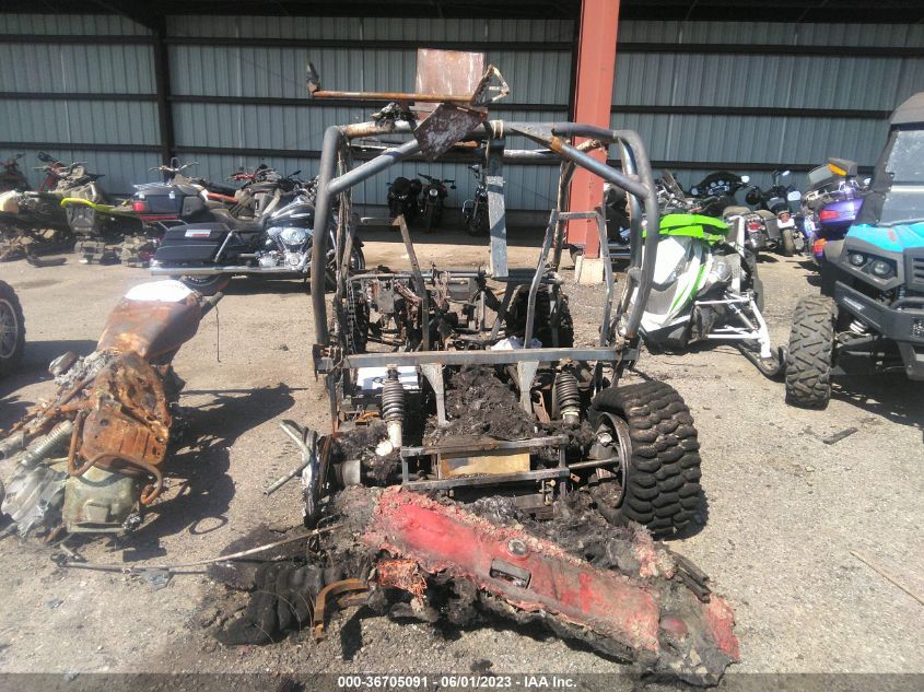 2014 CAN-AM COMMANDER 1000 XT - 3JBKKHP10EJ000301