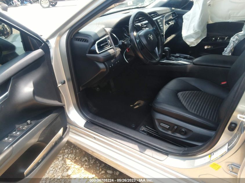 2018 TOYOTA CAMRY LE/SE/XLE/L - JTNB11HK5J3022962