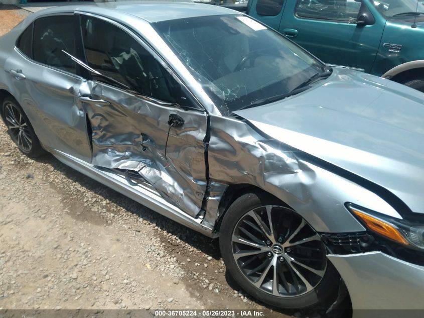 2018 TOYOTA CAMRY LE/SE/XLE/L - JTNB11HK5J3022962