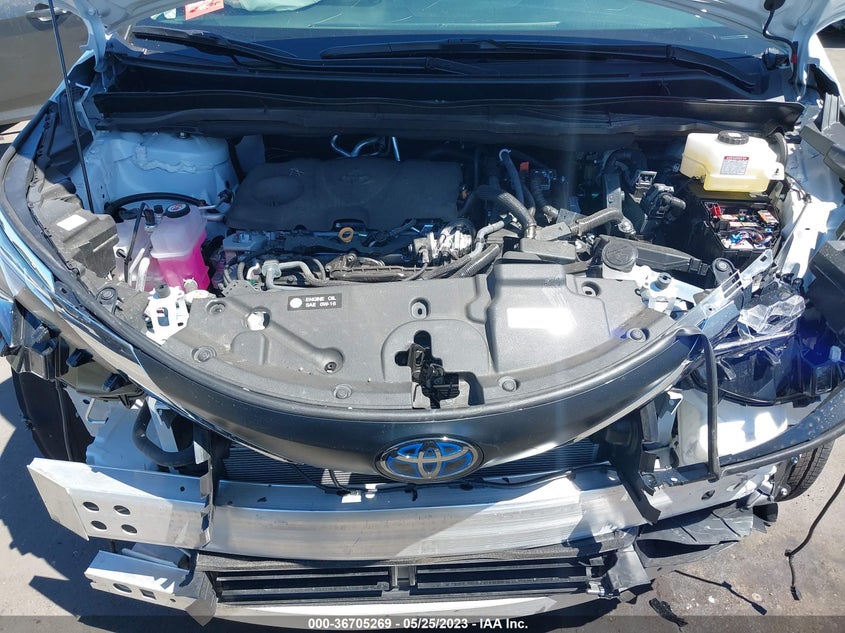 VIN 5TDYRKEC5PS146957 2023 TOYOTA SIENNA XLE