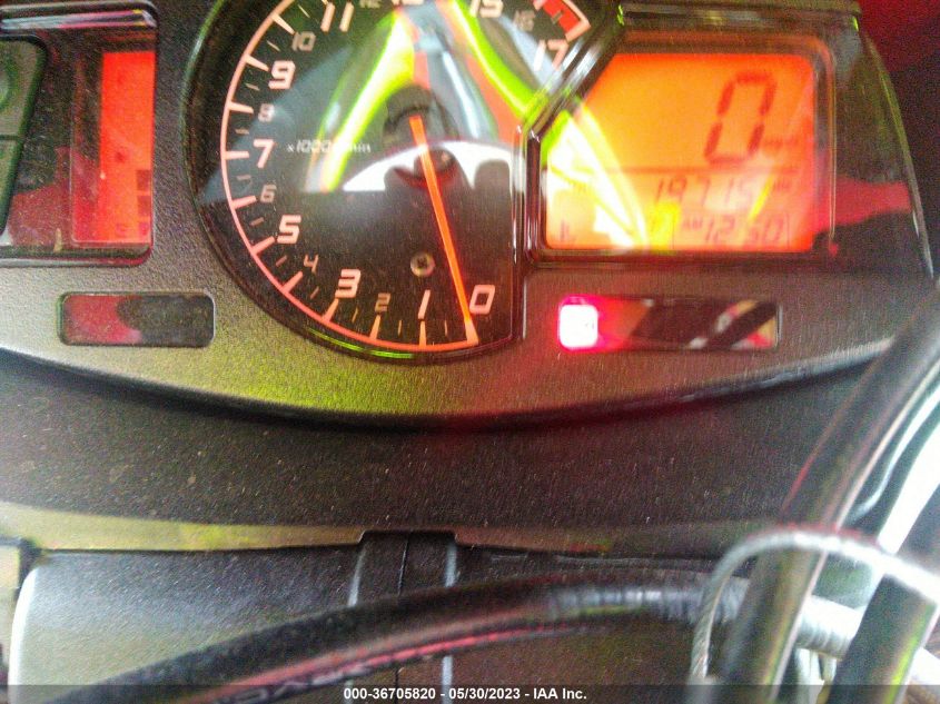 2017 HONDA CBR600 RR - JH2PC40JXHK300030