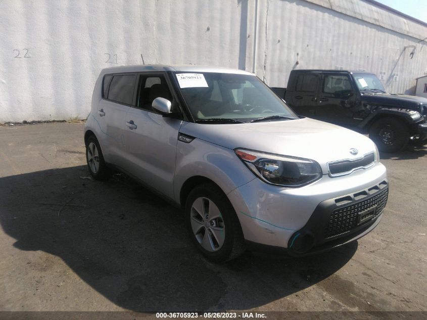2015 KIA SOUL BASE - KNDJN2A21F7810870