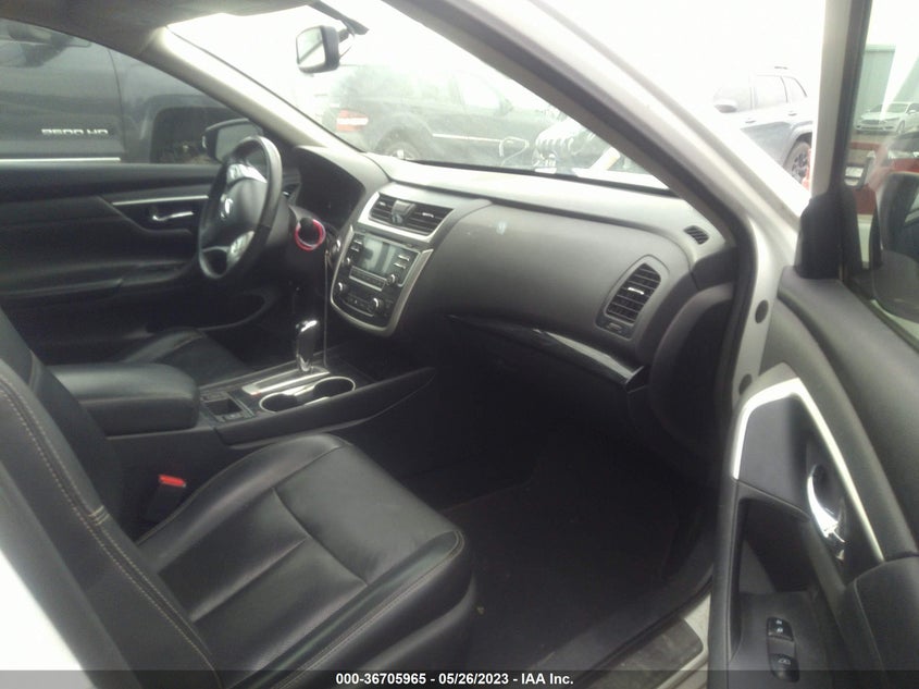 VIN 1N4AL3AP1HC243017 2017 NISSAN ALTIMA 2.5 SL