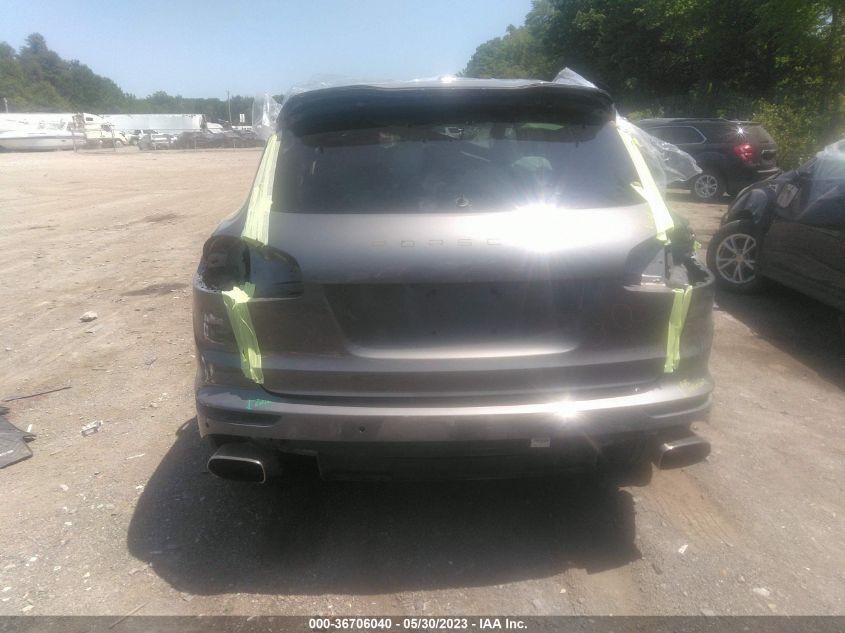 2016 PORSCHE CAYENNE - WP1AA2A23GKA11651
