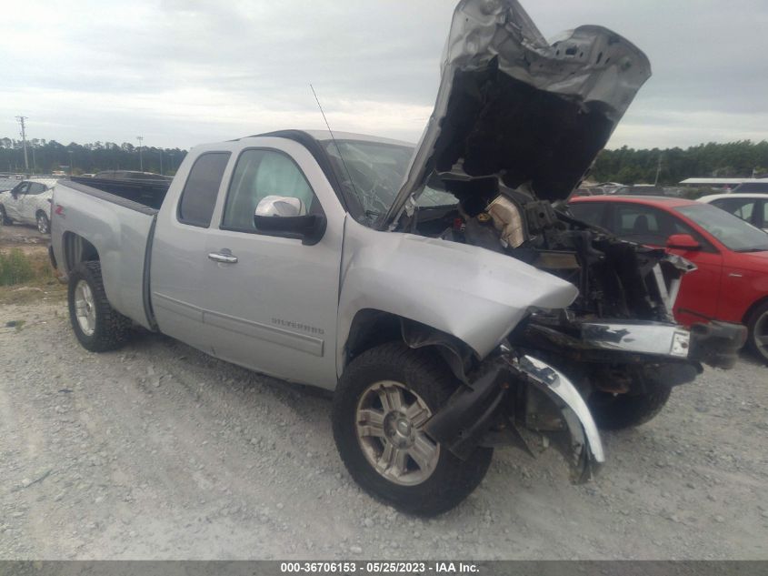 2013 CHEVROLET SILVERADO 1500 LT - 1GCRKSE71DZ290648