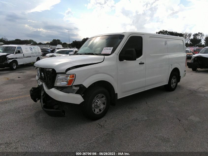 2015 NISSAN NV SV 1N6BF0KL6FN807128